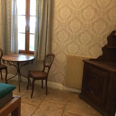 Blanc * סן-ז'יל